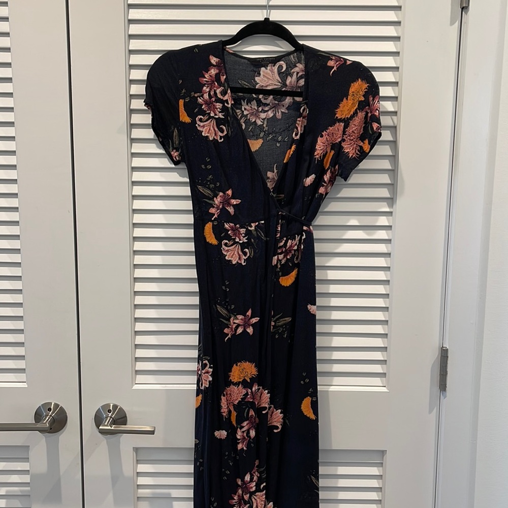 Knot Sister Blue floral wrap dress